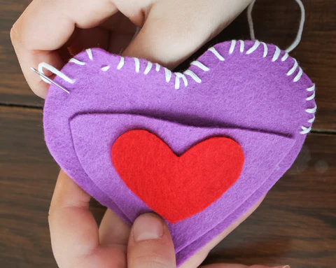 Sewing Adventure: Badges & Mini Stuffies (ages 8-14)